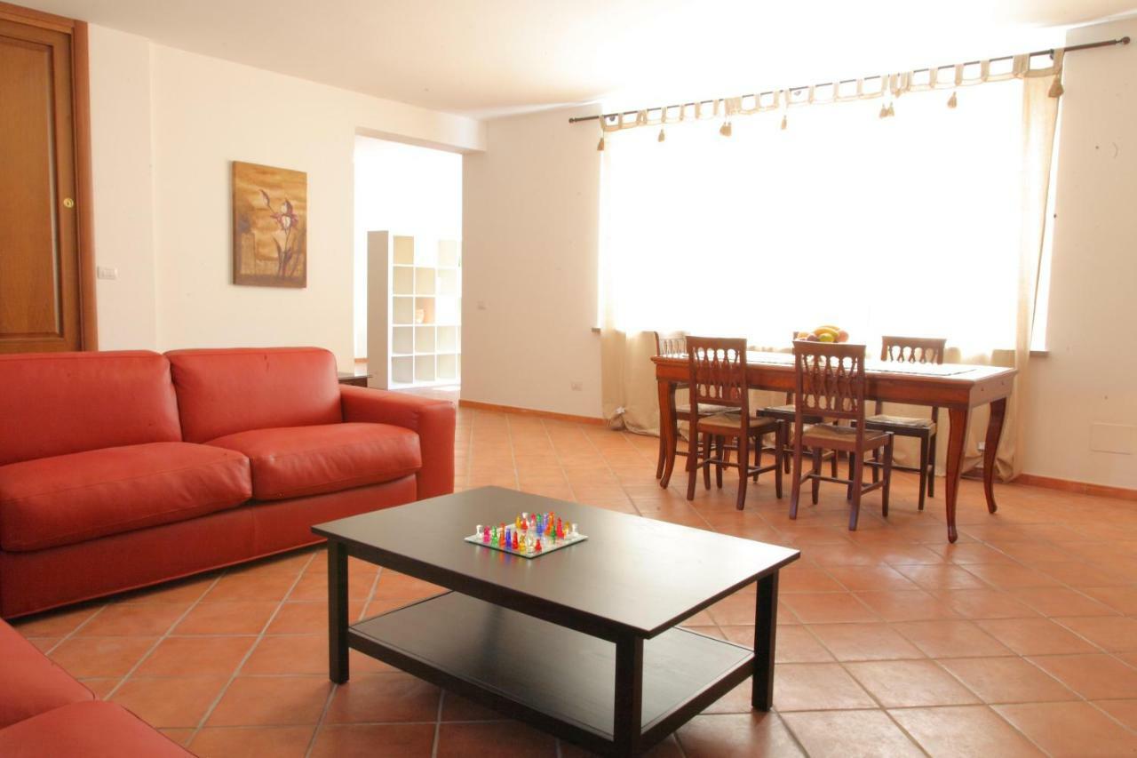 La Casa Di Sofia - Casa Vacanza Monterosi Ngoại thất bức ảnh